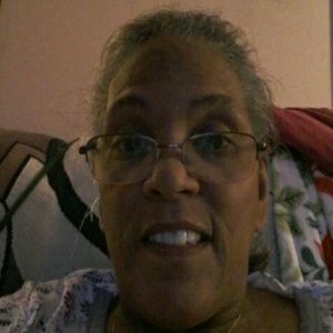 Meet your Posher, Vickie